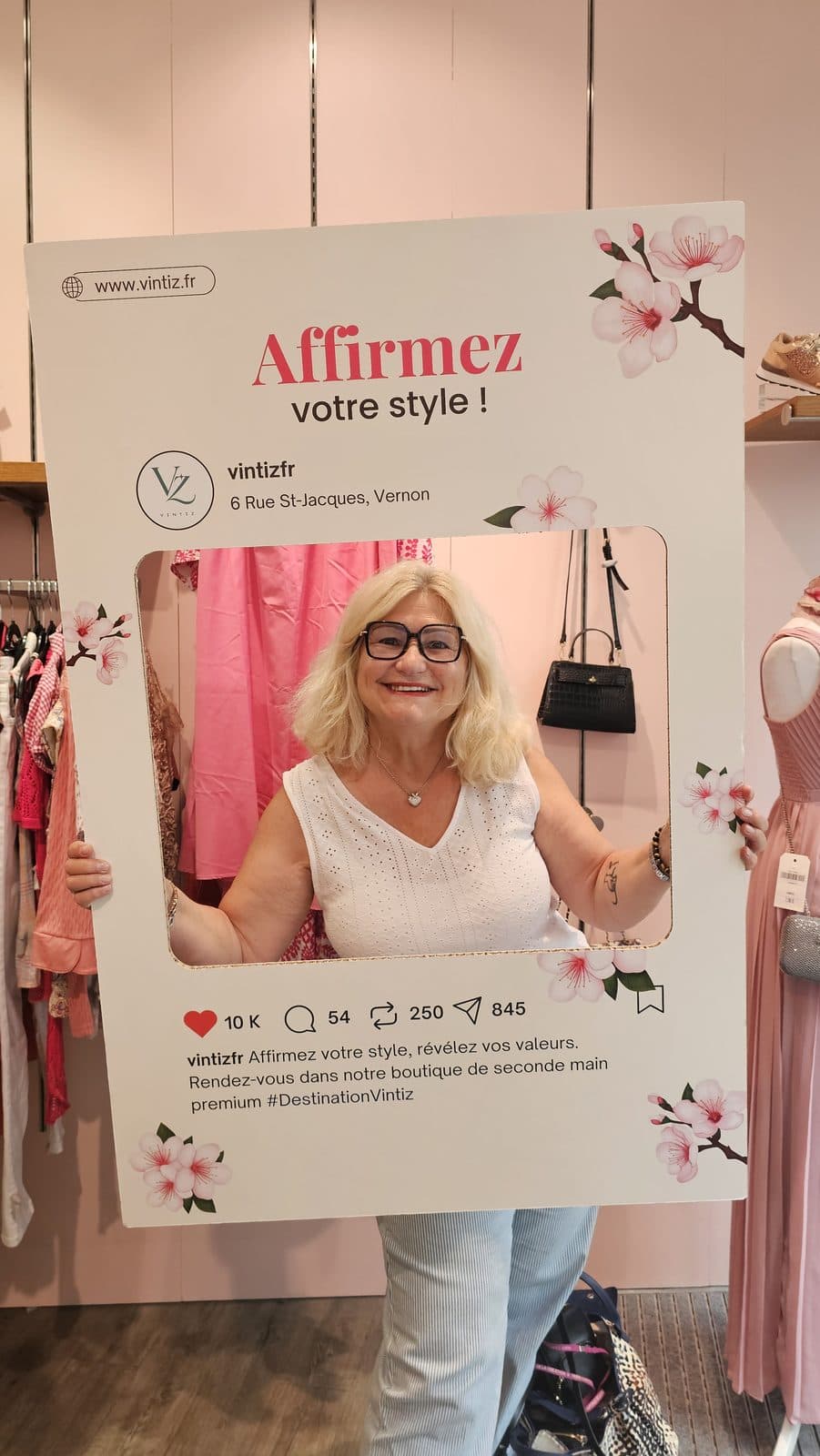 Cliente Vintiz avec son cadre Instagram